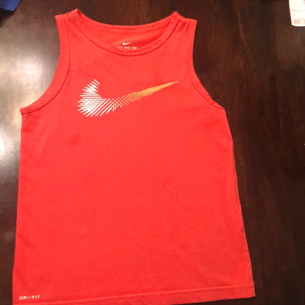 Nike tank top